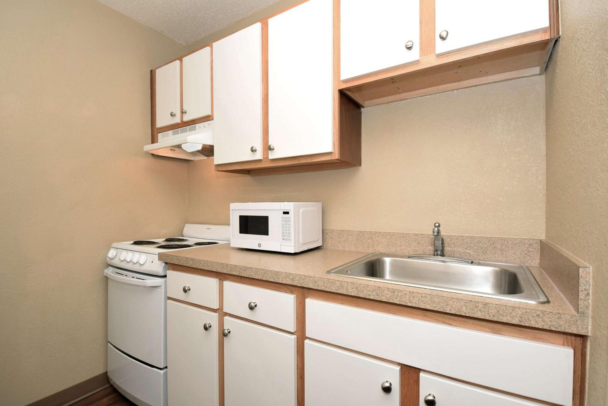 Extended Stay America Suites - Fort Lauderdale - Cypress Creek - Nw 6Th Way Exteriör bild