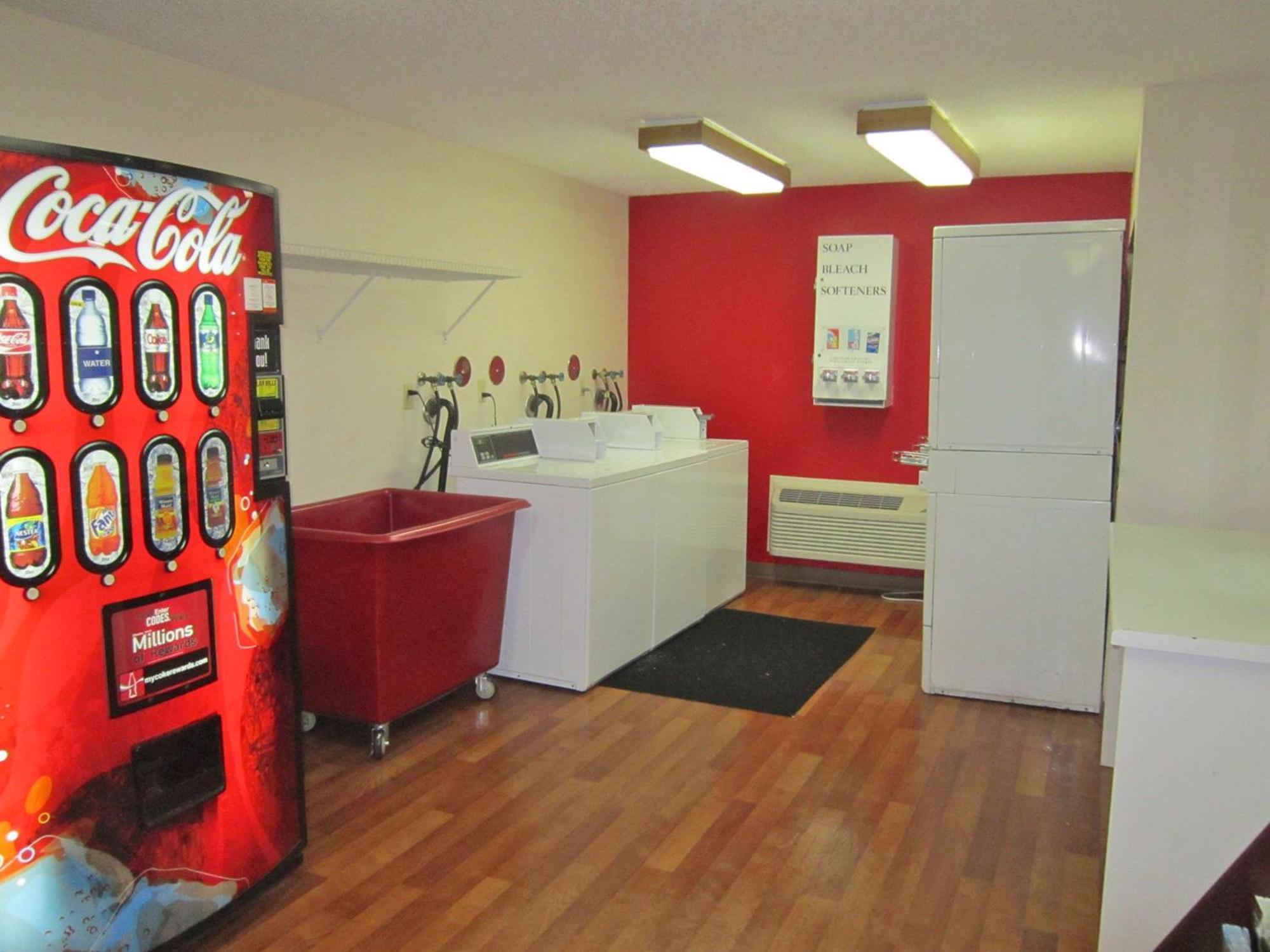 Extended Stay America Suites - Fort Lauderdale - Cypress Creek - Nw 6Th Way Exteriör bild