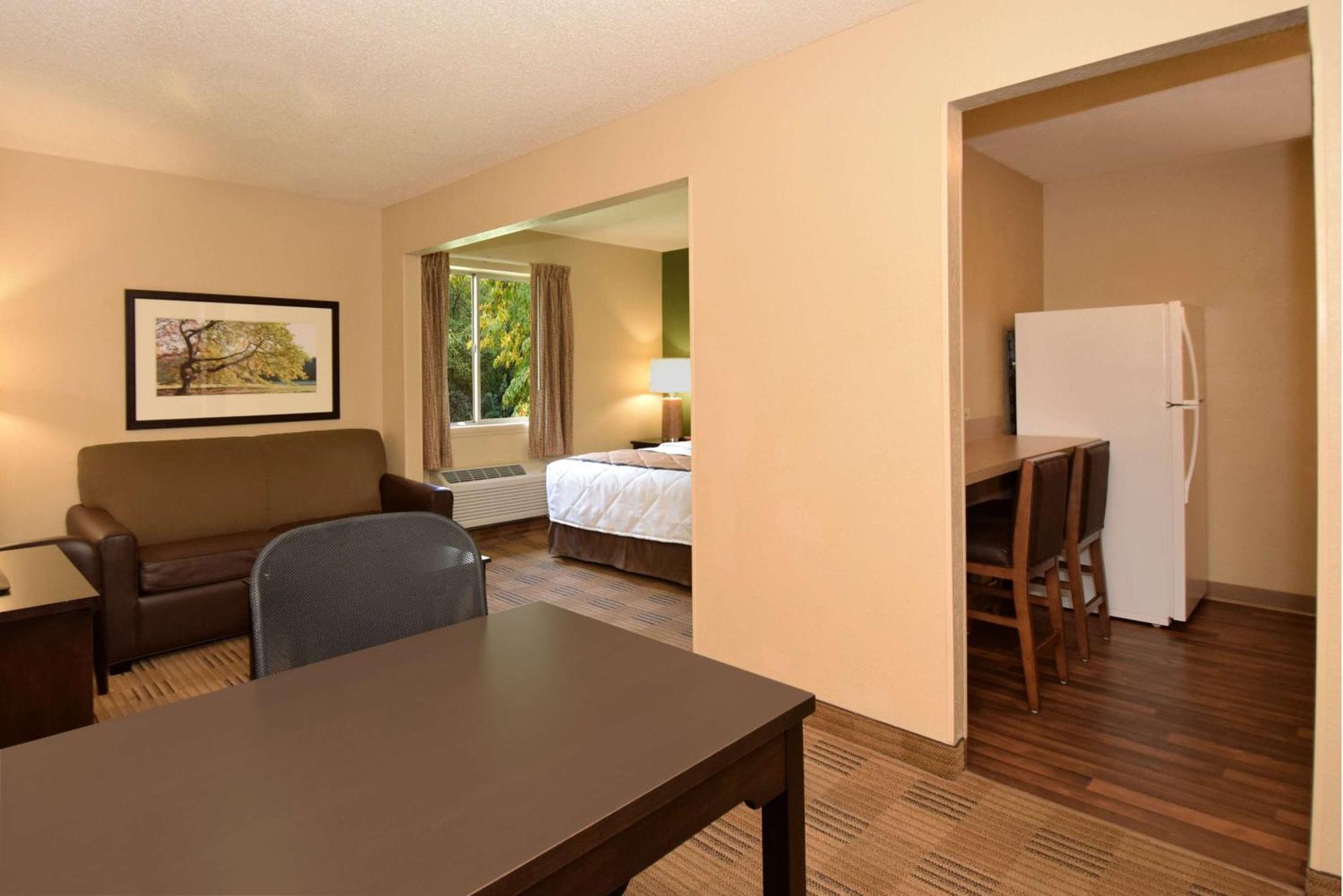 Extended Stay America Suites - Fort Lauderdale - Cypress Creek - Nw 6Th Way Exteriör bild