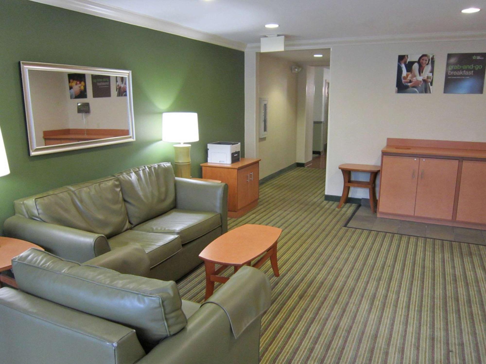 Extended Stay America Suites - Fort Lauderdale - Cypress Creek - Nw 6Th Way Exteriör bild