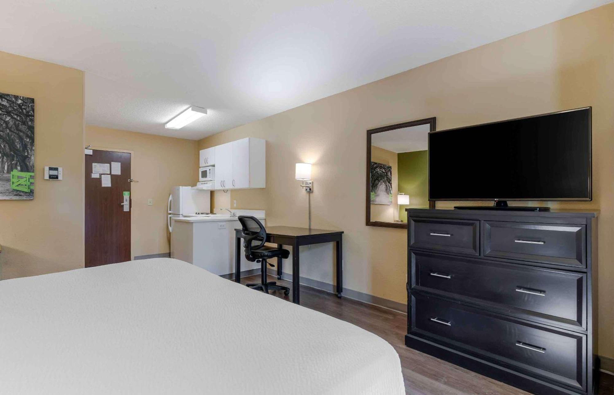 Extended Stay America Suites - Fort Lauderdale - Cypress Creek - Nw 6Th Way Exteriör bild