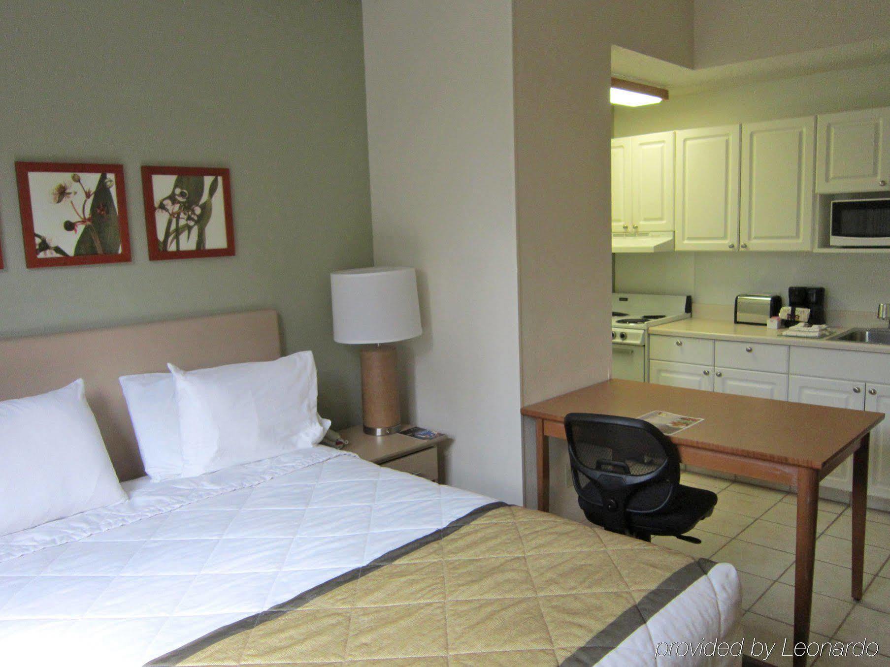 Extended Stay America Suites - Fort Lauderdale - Cypress Creek - Nw 6Th Way Exteriör bild